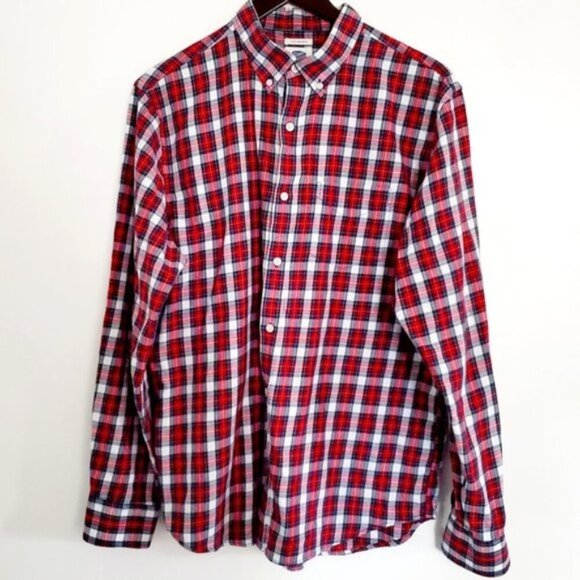 Old Navy Men's Large Red Plaid Slim Fit Button Front, Collar, Cuffs LS Shirt - Picture 1 of 9